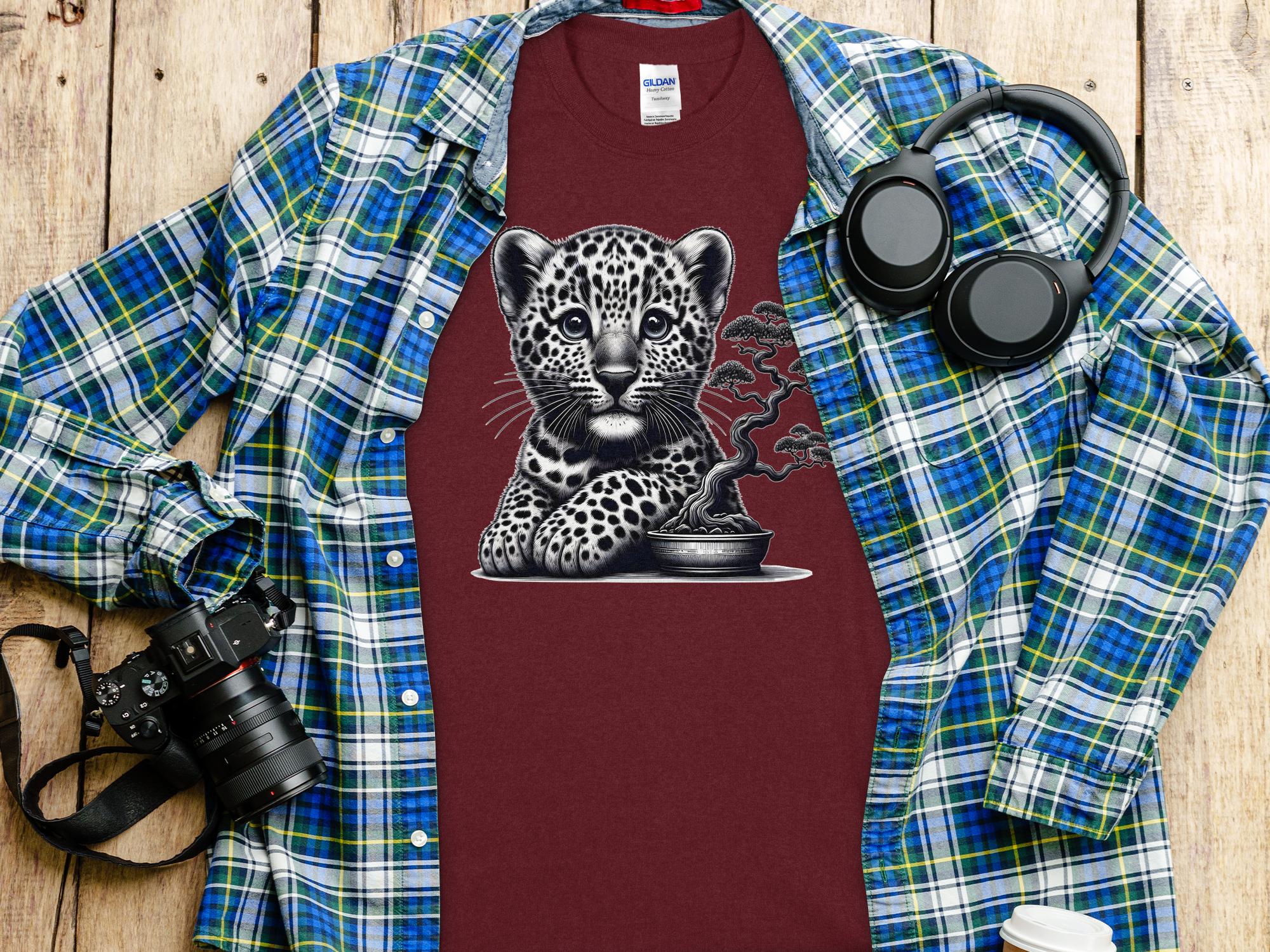 Leopard Bonsai - Coloured Gildan T-Shirt Realistic Animal Talisman Unisex Cute Tee Graphic Design