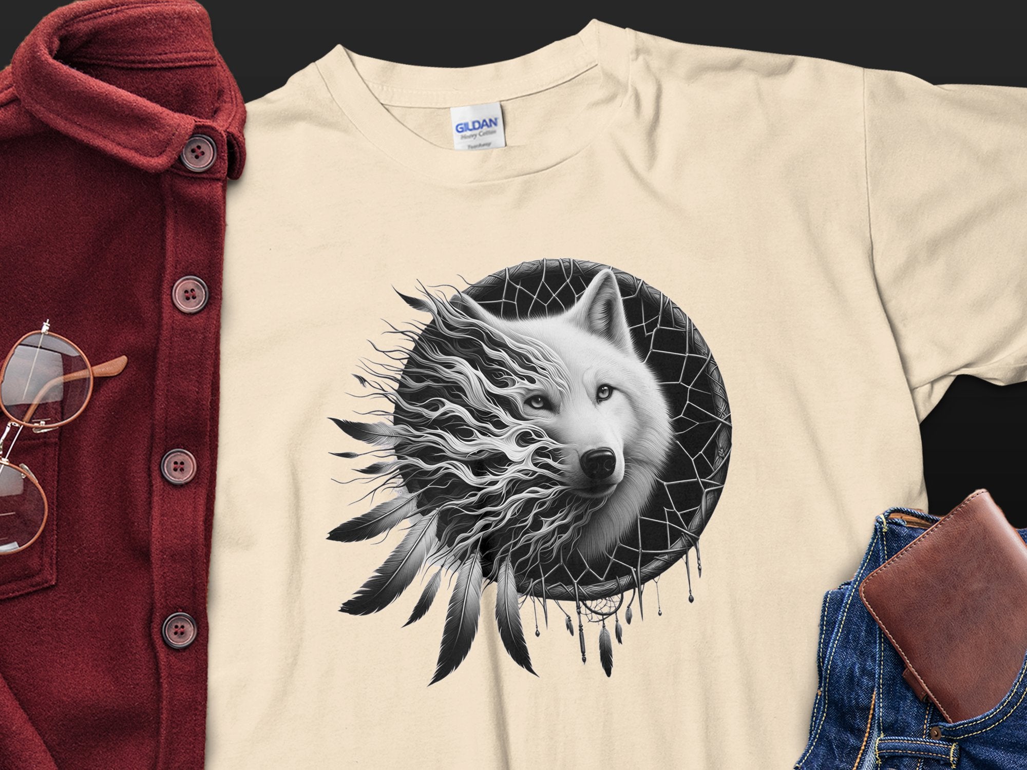 Dreamcatcher Wolf - Coloured Gildan T-Shirt Realistic Native American Talisman Unisex Mythology Tee Graphic Design