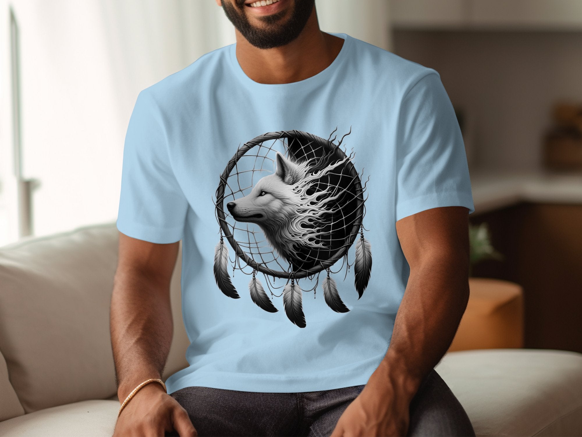 Dreamcatcher Wolf - Coloured Gildan T-Shirt Realistic Native American Talisman Unisex Mythology Tee Graphic Design