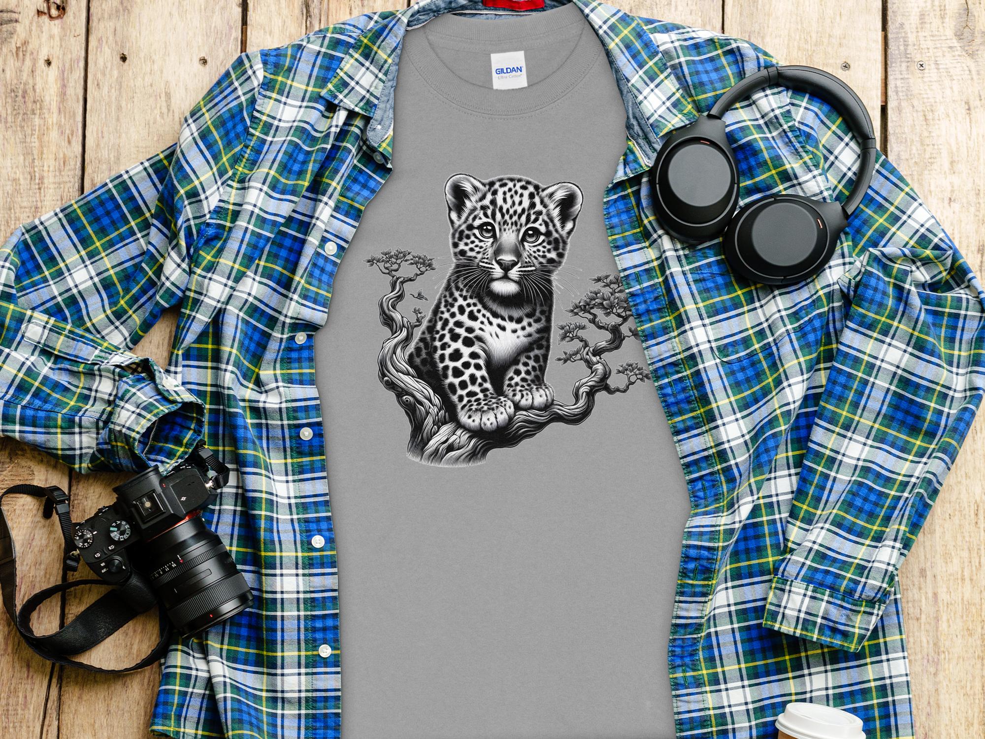 Leopard Bonsai - Coloured Gildan Long Sleeve Realistic Animal Talisman Unisex Cute Tee Graphic Design