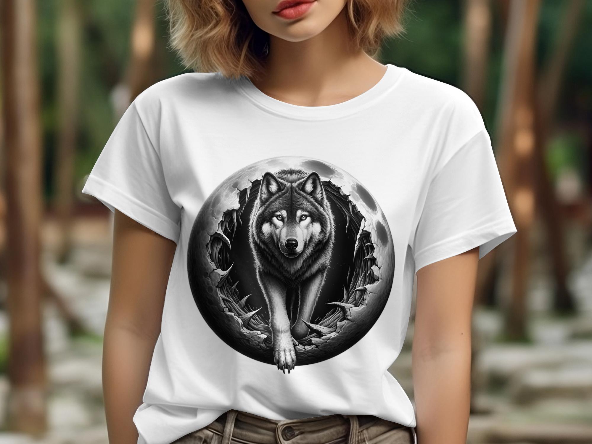 Moon Wolf - Coloured Gildan T-Shirt Realistic Animal Talisman Unisex Mythology Tee Graphic Design