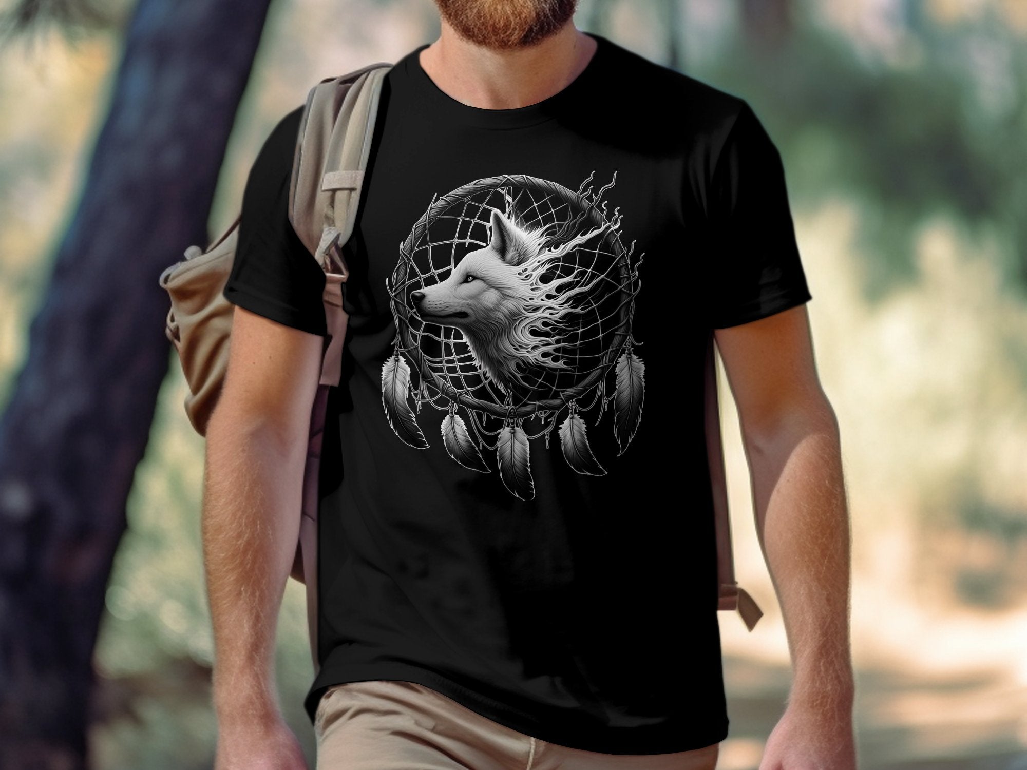 Dreamcatcher Wolf - Coloured Gildan T-Shirt Realistic Native American Talisman Unisex Mythology Tee Graphic Design