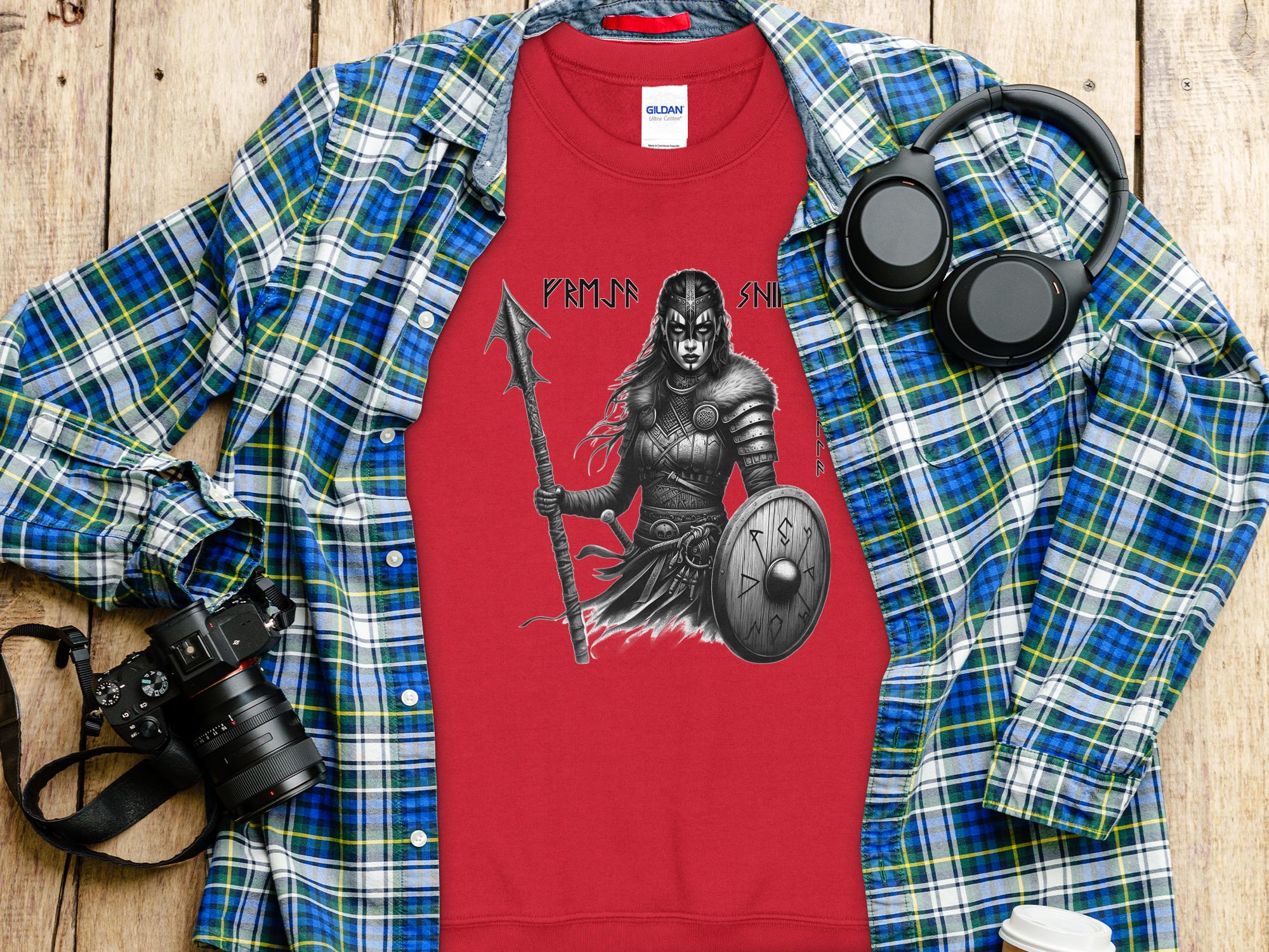 Viking Shield Maiden - Coloured Gildan Sweatshirt Realistic Norse Talisman Men Women Unisex Valhalla Tee Graphic Design