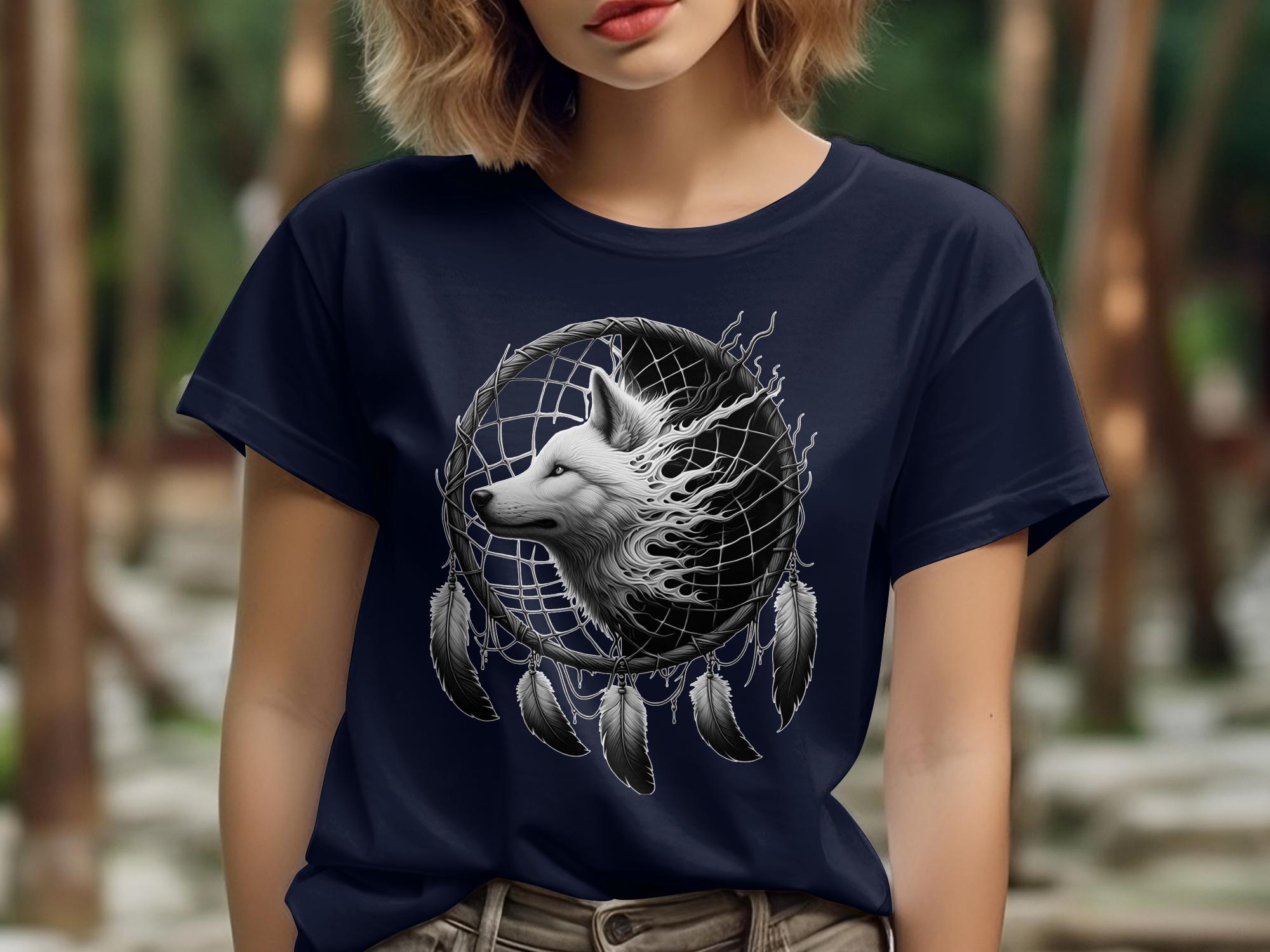 Dreamcatcher Wolf - Coloured Gildan T-Shirt Realistic Native American Talisman Unisex Mythology Tee Graphic Design