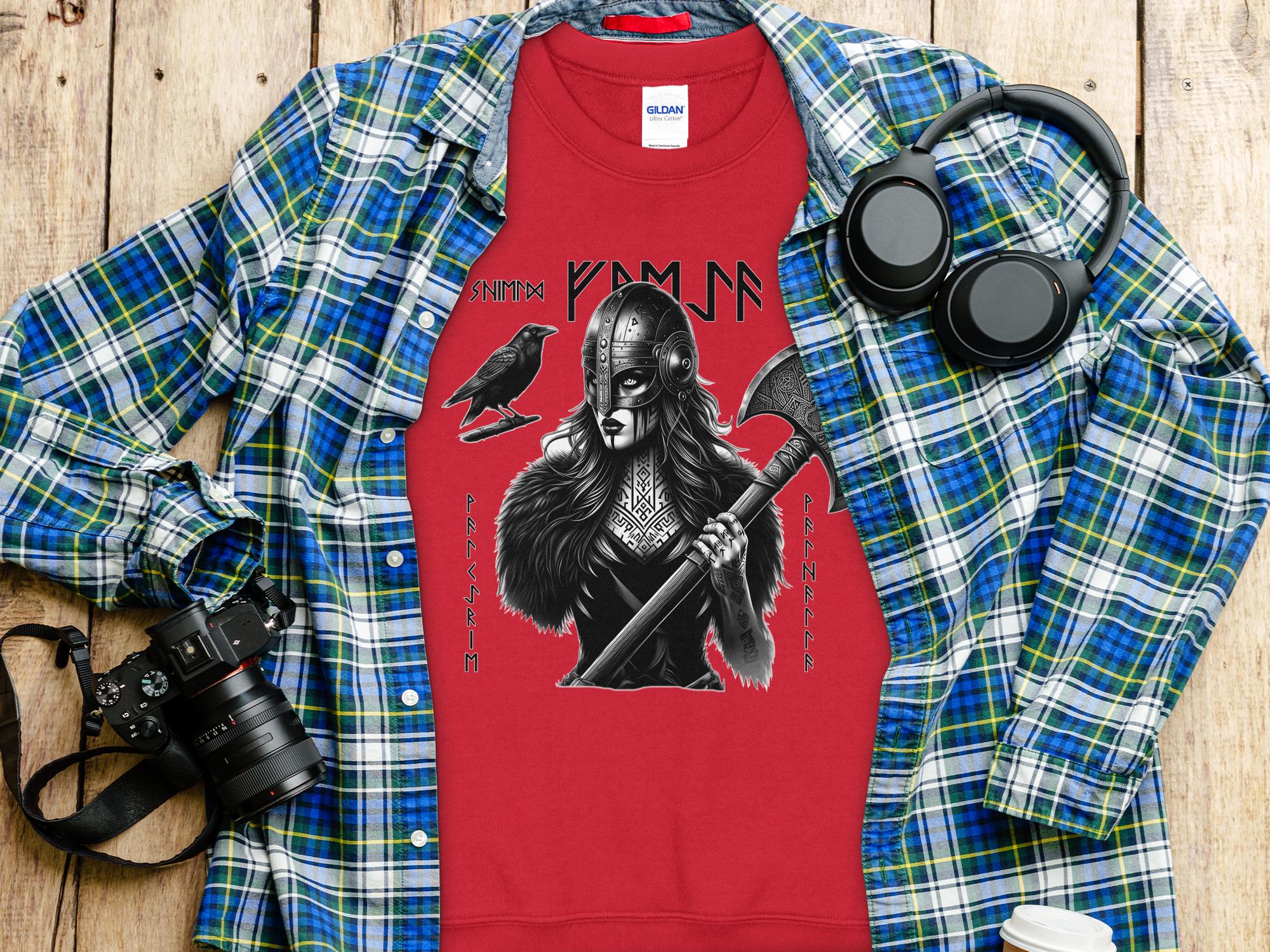 Viking Shield Maiden - Coloured Gildan Sweatshirt Realistic Norse Talisman Men Women Unisex Valhalla Tee Graphic Design